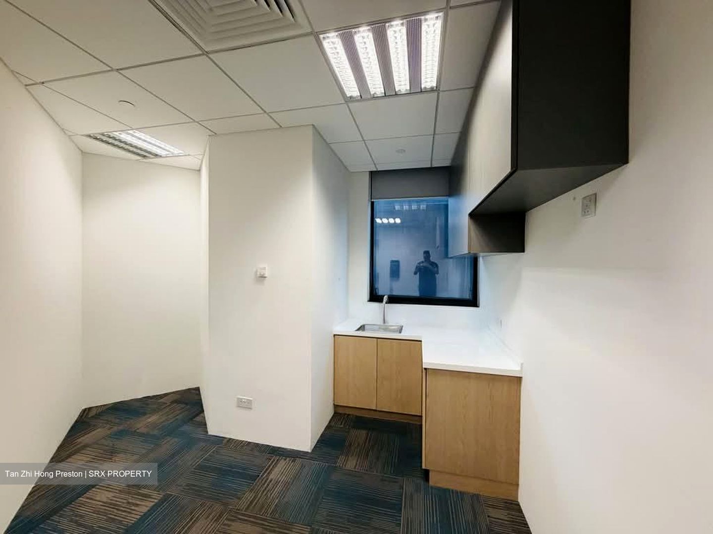 Republic Plaza (D1), Office #567727431